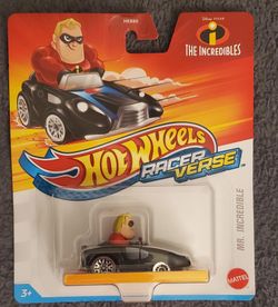 Racer Verse Hot Wheels Mr Incredible