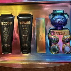 Moschino Toy Pearl Perfume Set