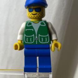 Vintage Lego Minifigure 1993 Male Green Jacket Large Pockets Stubble pck003 (Rare Collectors Item!)