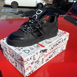 Dolce & Gabbana Designer Sneakers – Men’s Size 7