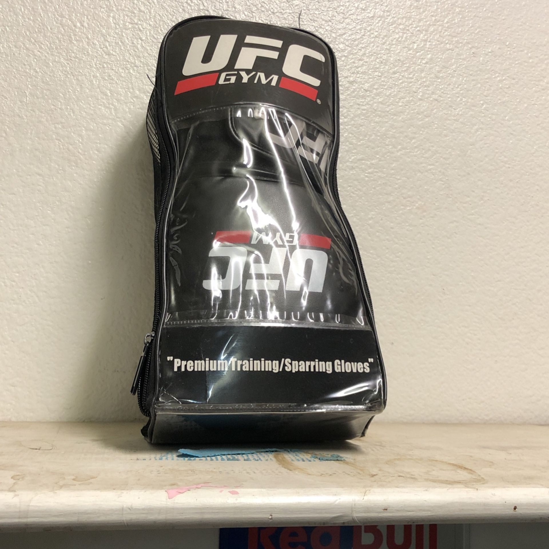 14oz UFC Sparring / Training gloves
