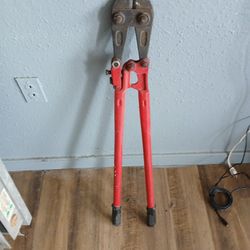 bolt cutters