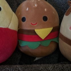 Squish Mellow plushies (3)