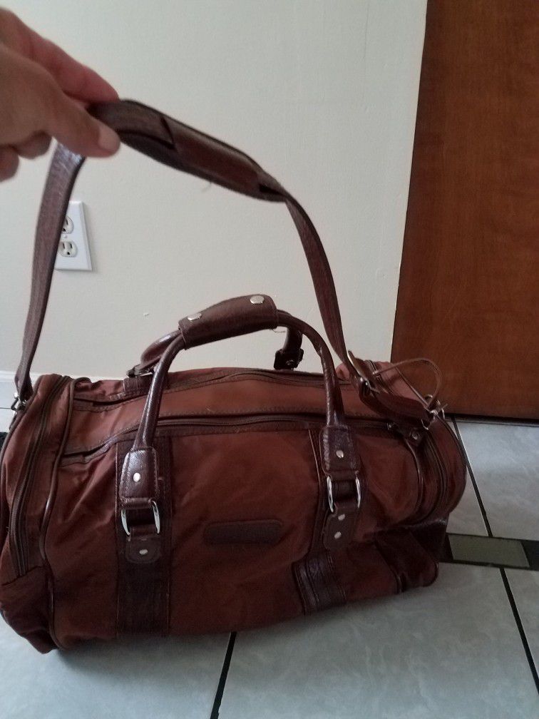 American Tourister Brown Duffle Bag 
