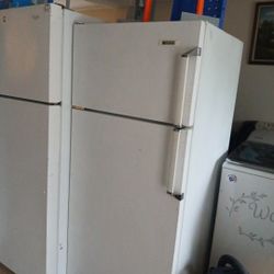 White Westinghouse Refrigerator 