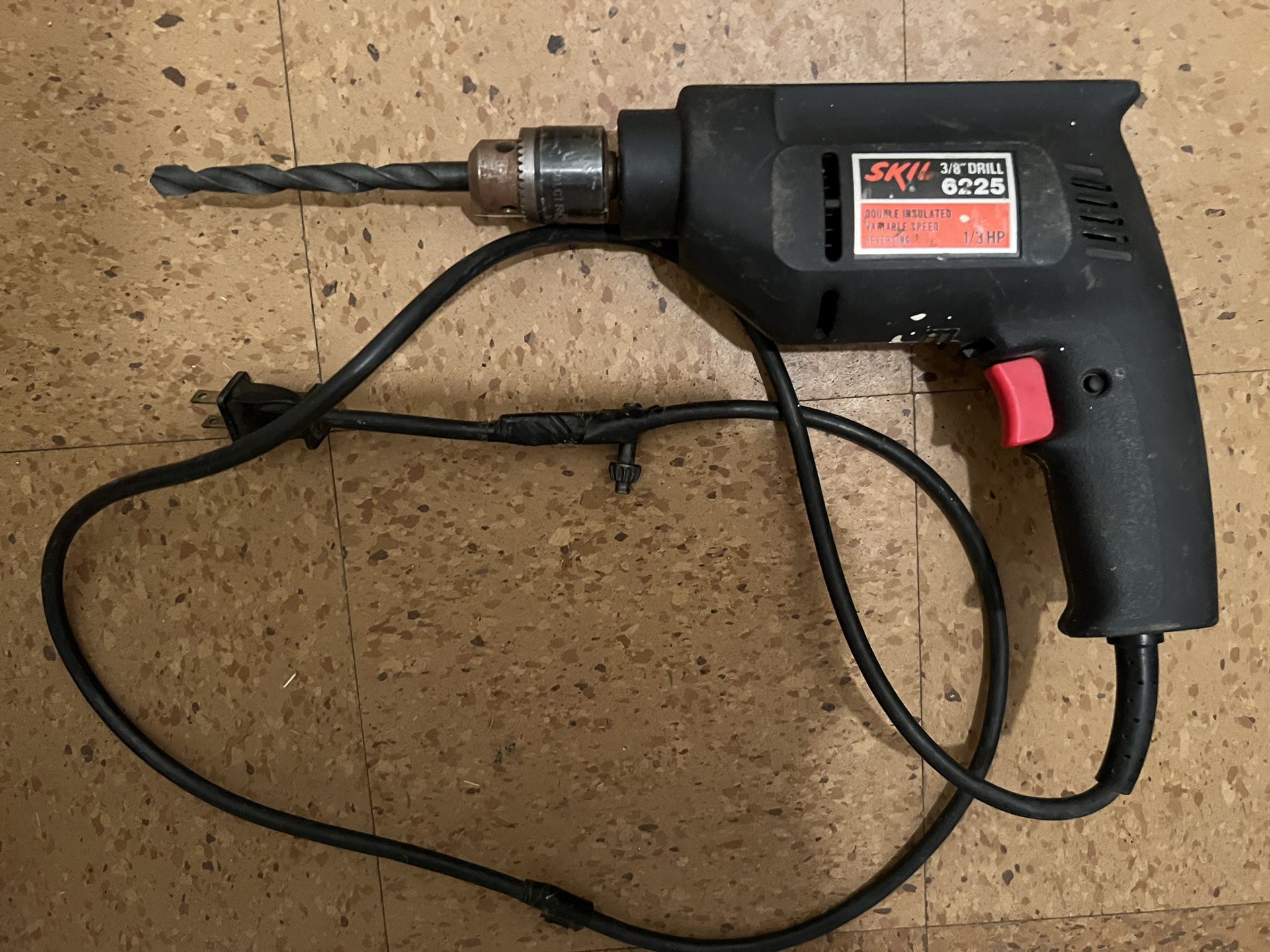 Vintage Skil 3/8” Corded Reversing Drill