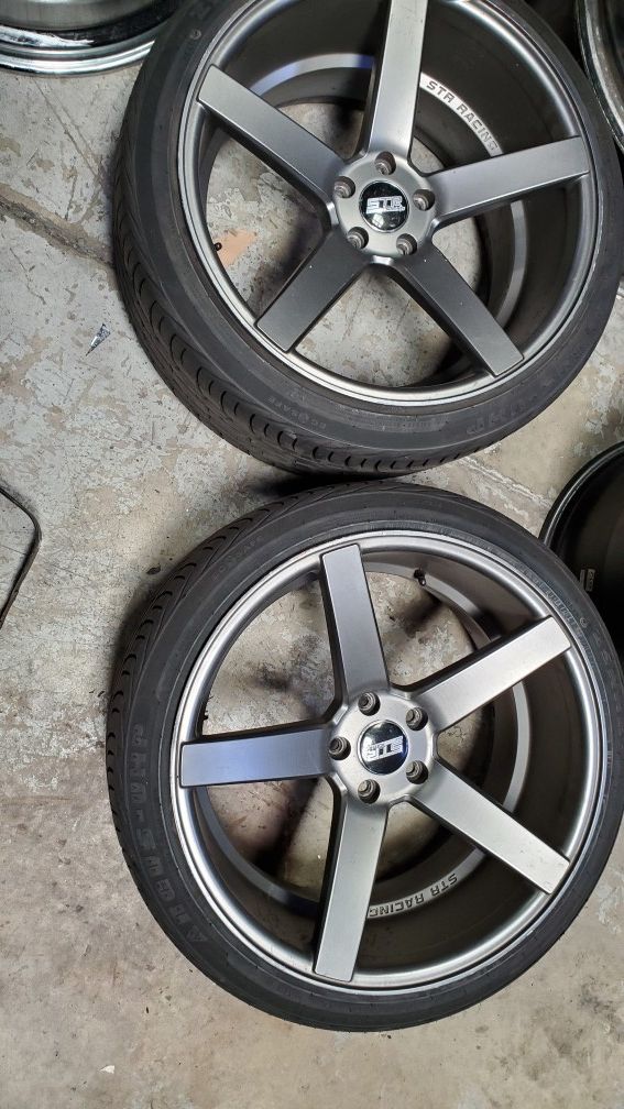 Str wheels 20 inch obo for Sale in Riverside, CA - OfferUp