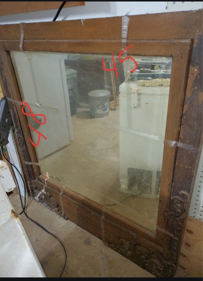 ANTIQUE RUSTIC MIRROR 