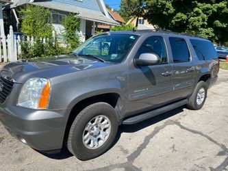 2008 GMC Yukon XL $9500