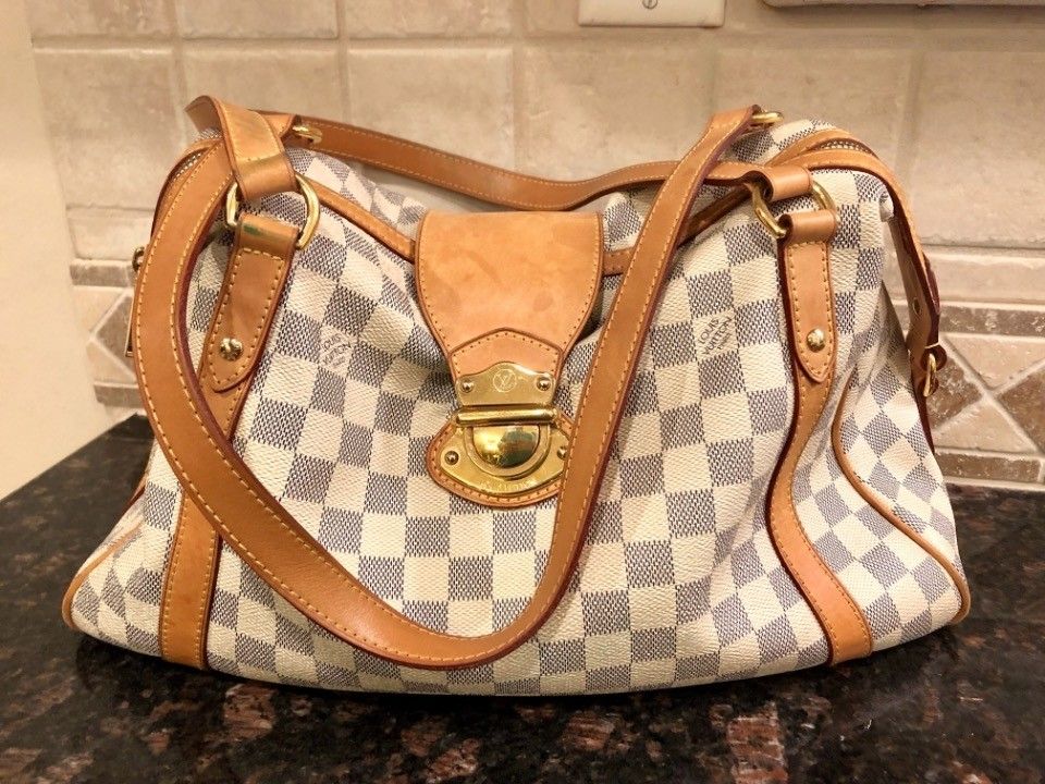 Authentic Louis Vuitton Stresa D1amier Azur Pm Creme and Navy Coated Canvas Vachetta Leather Shoulder bag