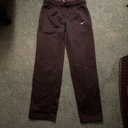 Small black vintage Nike Sweatpants