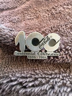Coca Cola pin