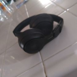 Beats Solo