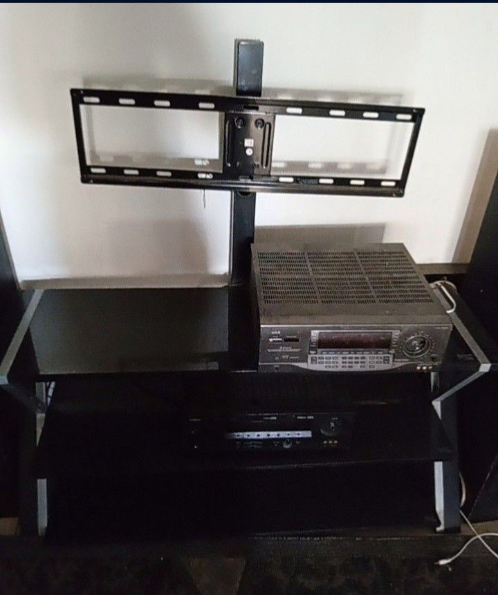 3 & 1 Tv Stand