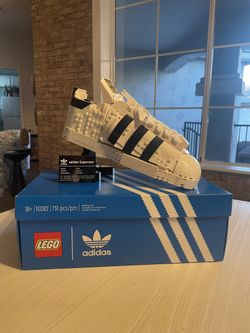 Lego Adidas Superstar