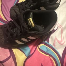 Kids Adidas size 1