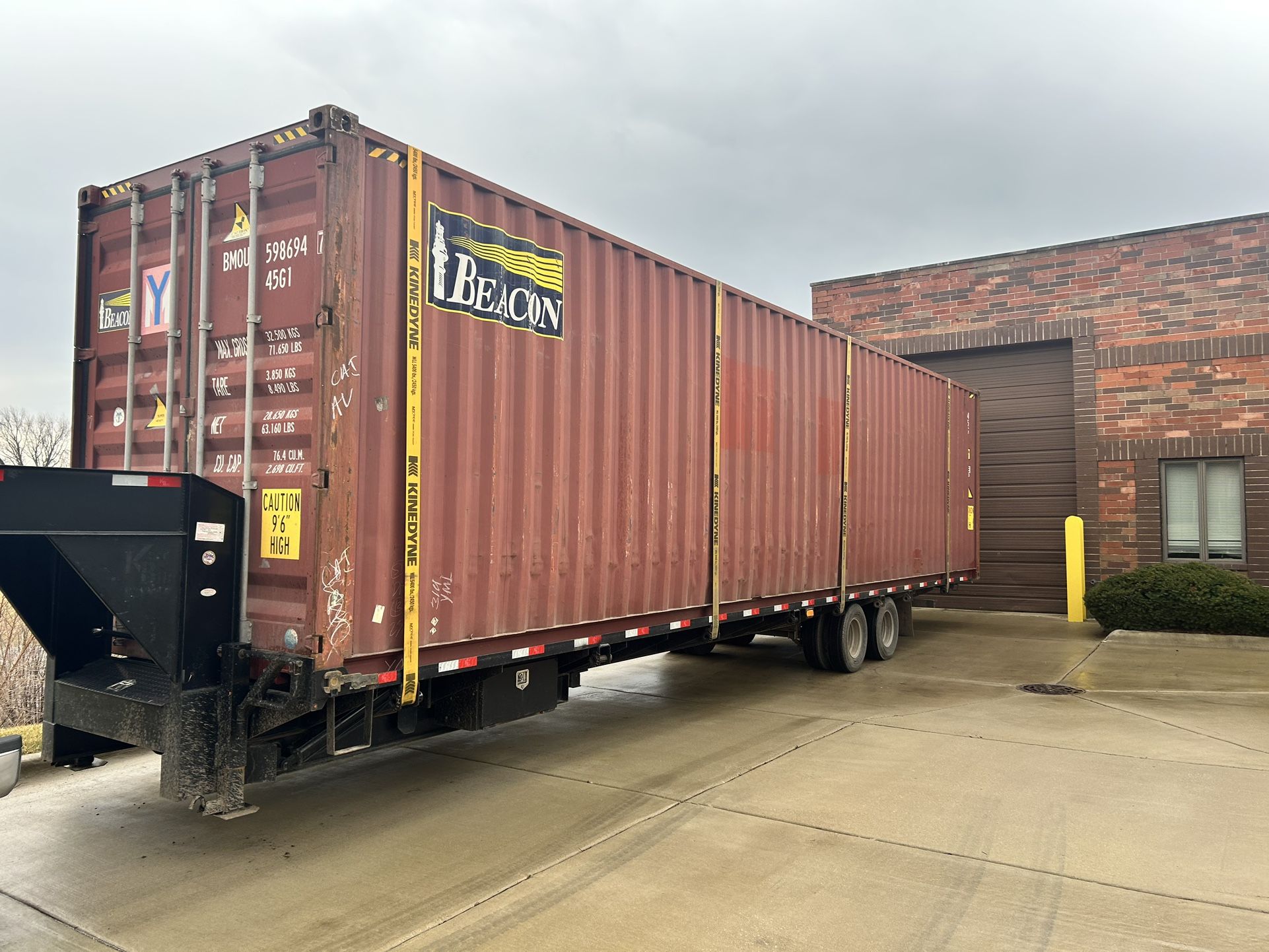 Shipping Containers/ Storage Containers