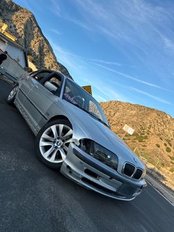 2001 BMW 325i