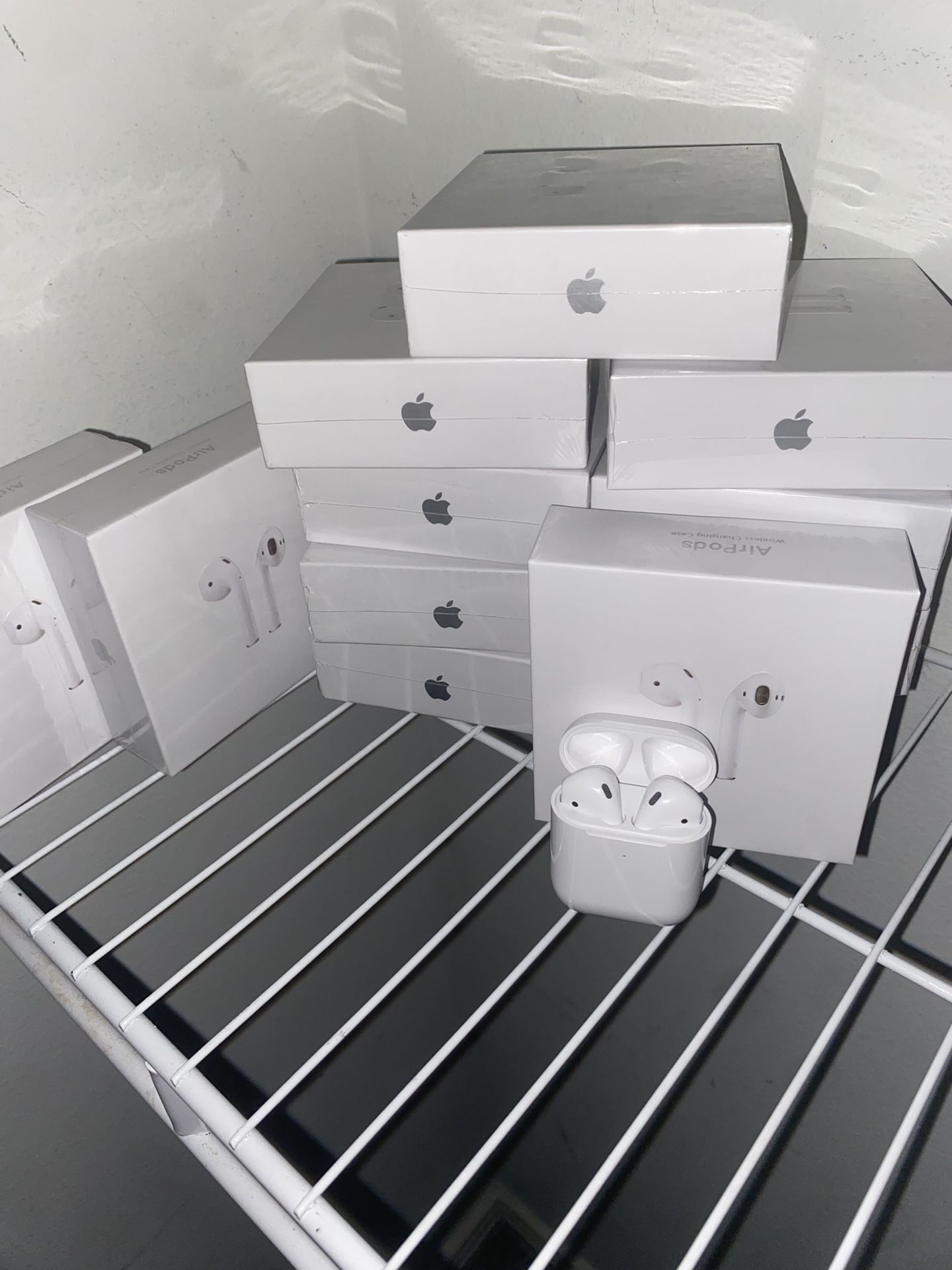 1:1 Headphones