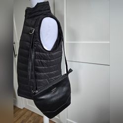 Roots Elegant Black Leather Crossbody Bag