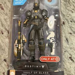 Destiny – Vault of Glass Titan (Target Exclusive w/ Ghost)