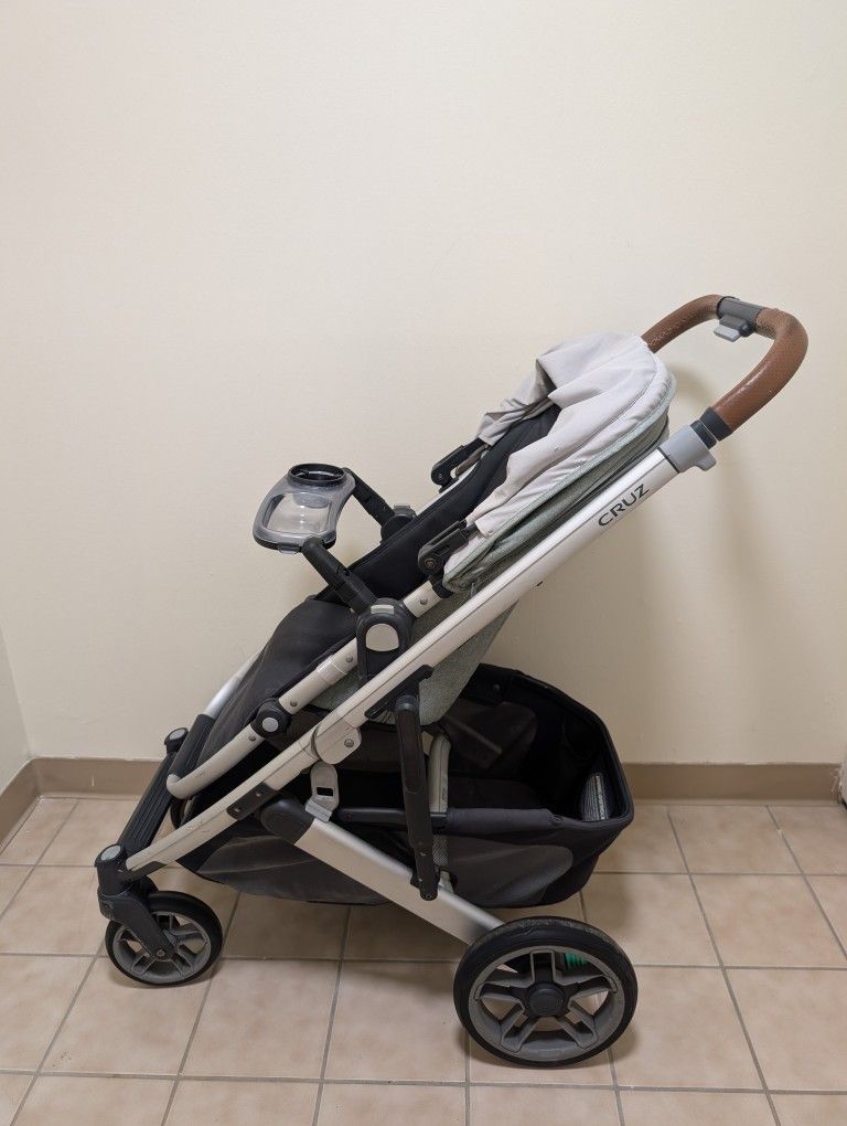 Uppababy Cruz V2 Stroller