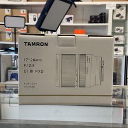 Tamron 17-28mm F2.8 Di III RXD