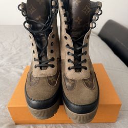 Louis Vuitton Laureate Platform Desert Boot