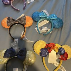 NWT DISNEY EARS