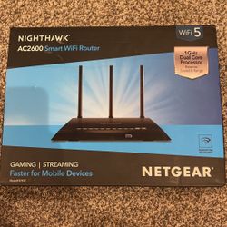 NETGEAR Nighthawk AC2600 Smart WiFi Router (R7450)