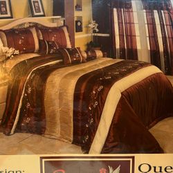 Floral Burgundy Queen Comforter Set