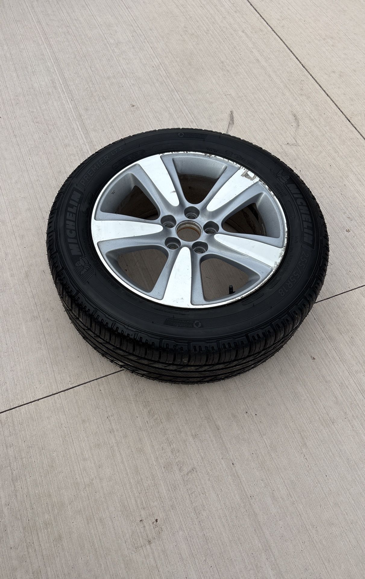 Michelin premier Tire