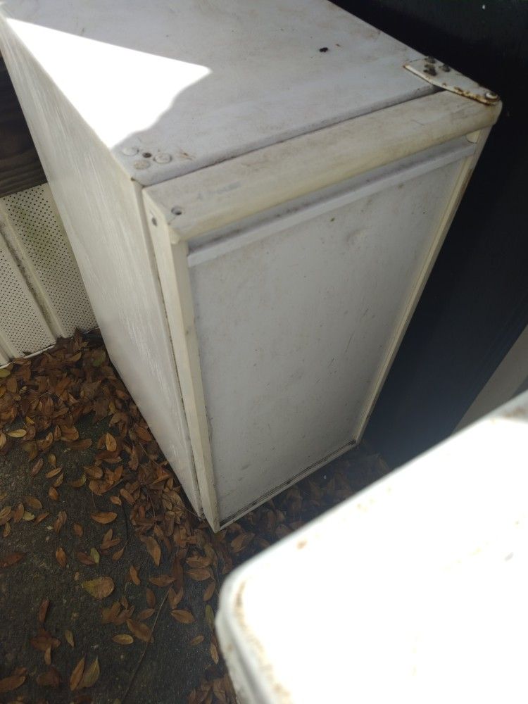 Ice Maker