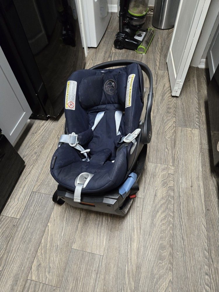 Cybex Cloud Car Seat 