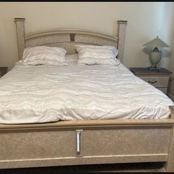 Bedroom Set 