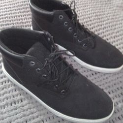Timberland Shoes Size 10 US Men's (UNWORN, but Shows Signs Of Wear From Sitting In My Closet For Awhile)