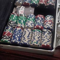 ($15) obo  Black Smith Poker Set 