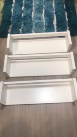 Floating shelves