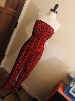 Black and red jumpsuit size S