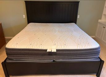 King size Bed Frame with Mattress