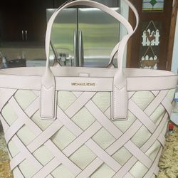 New Michael Kors Large Blush Tote 