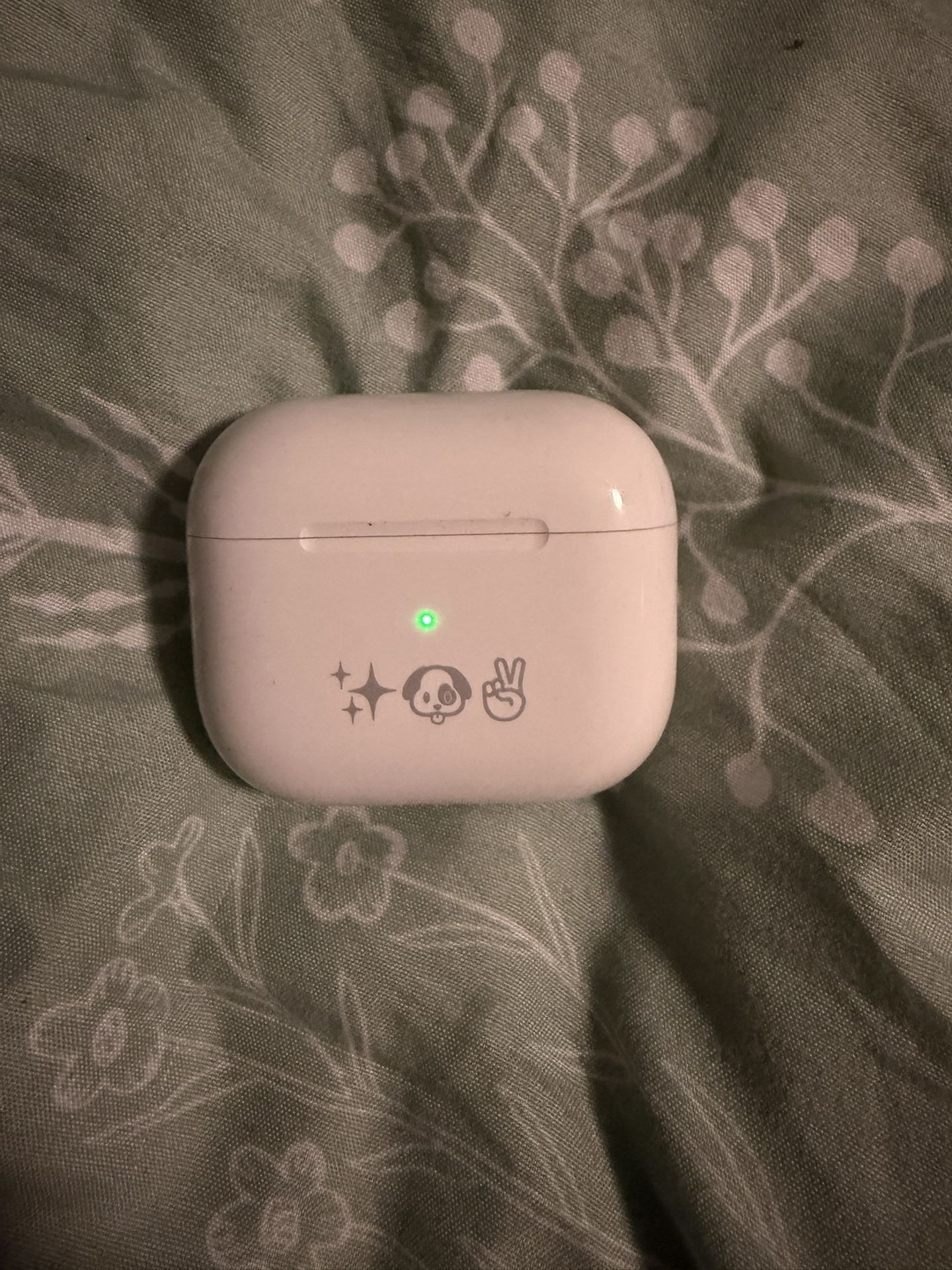 Apple AirPods Gen 3