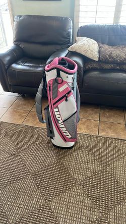 Wilson, Ladies Golf Bag In Really Good Conditions.