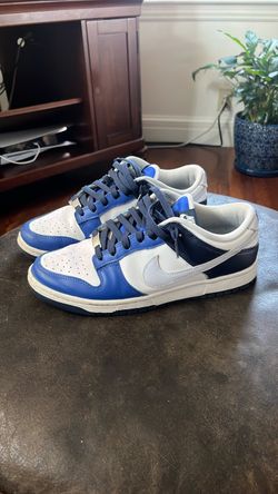 Size 9 Nike dunks royal navy