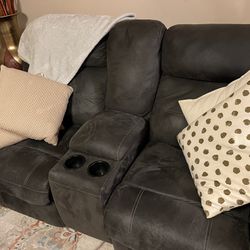 Jesolo Manual Reclining Sofa and Loveseat Set 