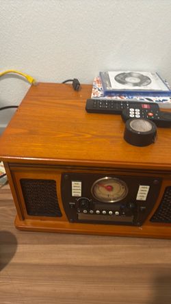 Retro Victrola Wood-Cabinet Stereo System