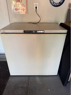Kenmore Coldspot Chest Freezer