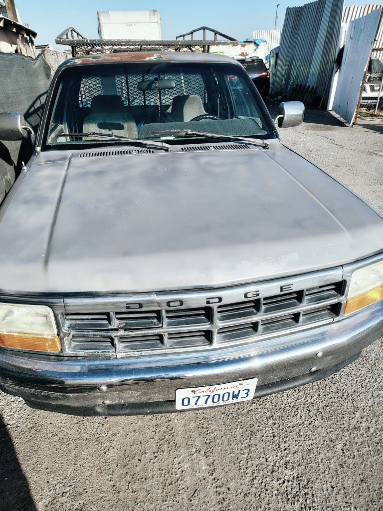 1995 Dodge Dakota
