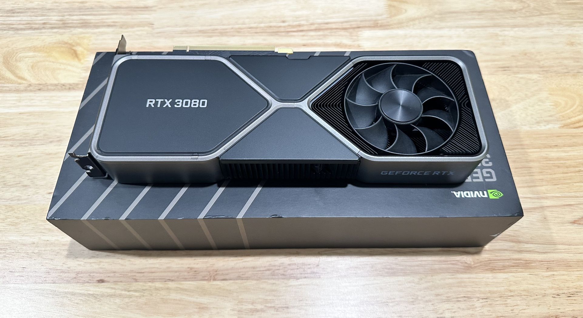RTX 3080 Founder’s Edition 10GB GDDR6X