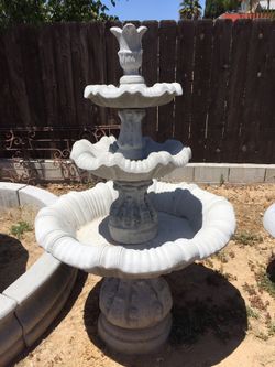 Fountains, statues, garden art